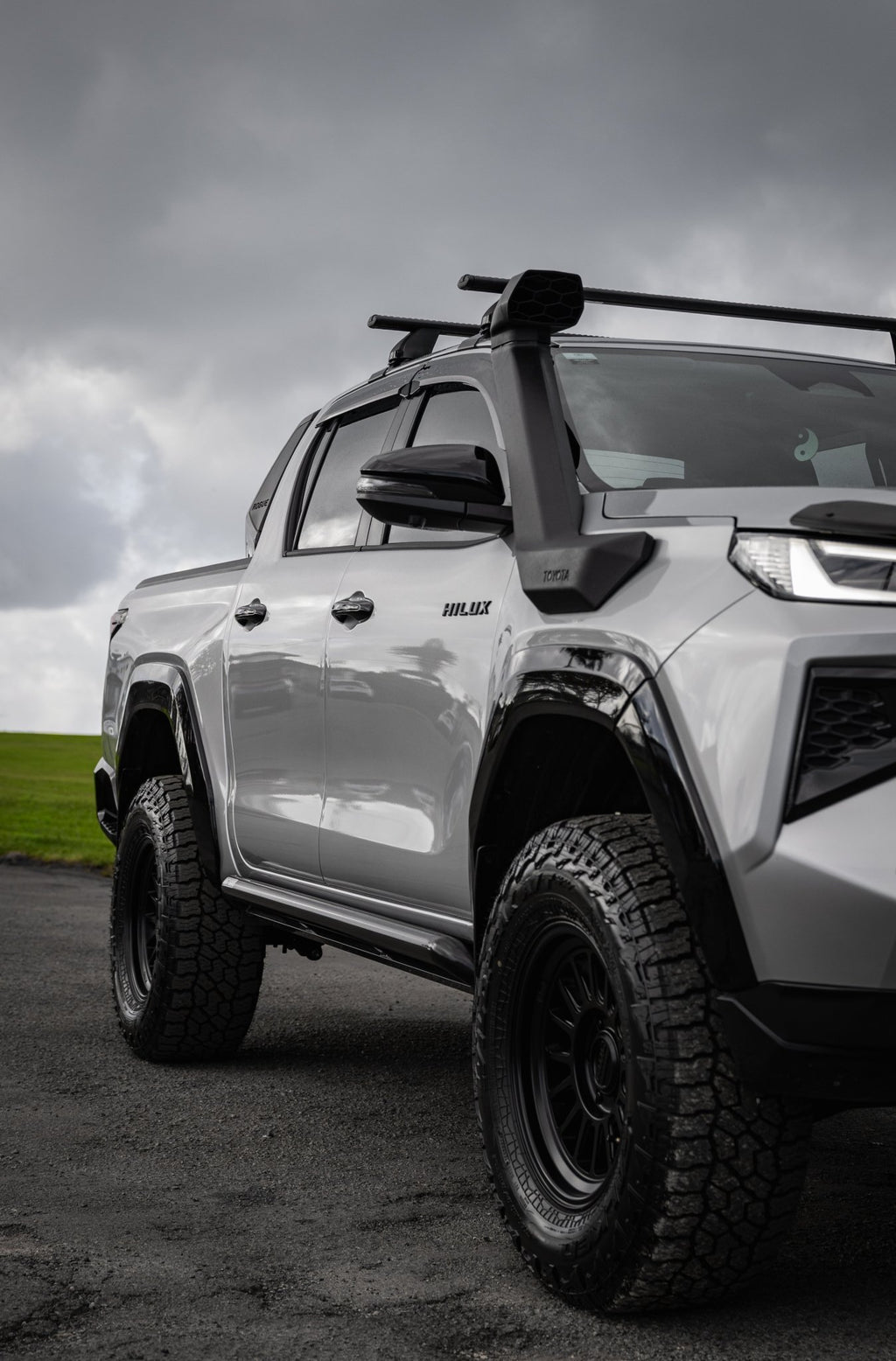  Dirty4x4 DirtyBars Electric Side Steps